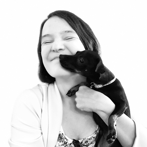 Meet your Posher, Abigail - Picture 2 of 3